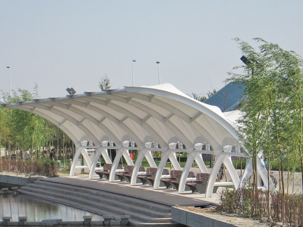 泳池遮陽(yáng)